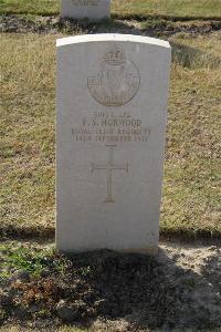 Ismailia War Memorial Cemetery - Horwood, F S